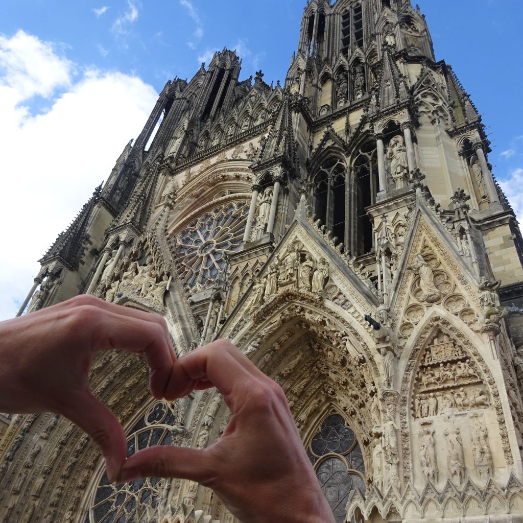 vue extérieure cathédrale de Reims