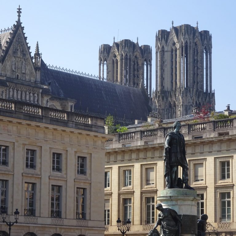 place royale et cathédrale